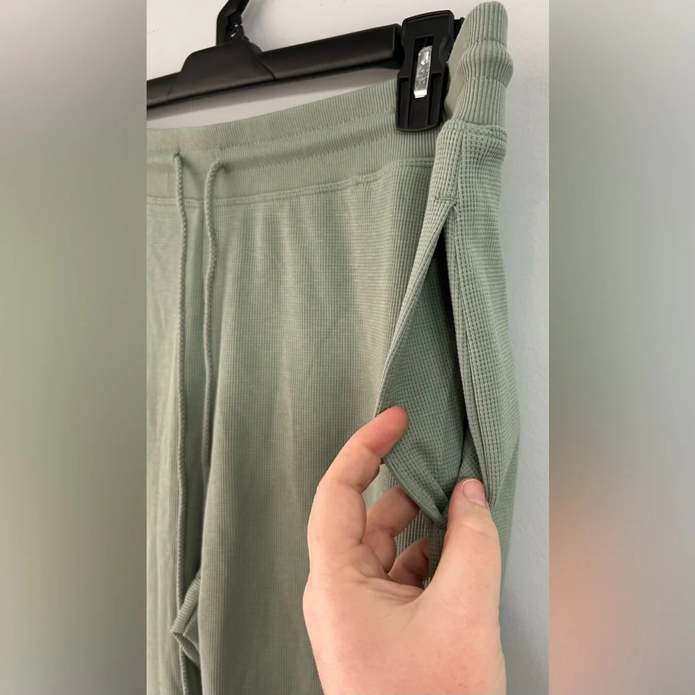 Max & Mia Sage Green XXL Waffle Knit Jogger Pants - Picture 7 of 9